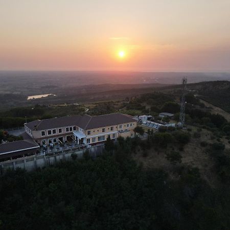 Ardenica Boutique Hotel Lushnje Bagian luar foto
