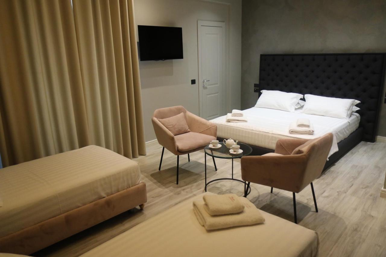 Ardenica Boutique Hotel Lushnje Bagian luar foto