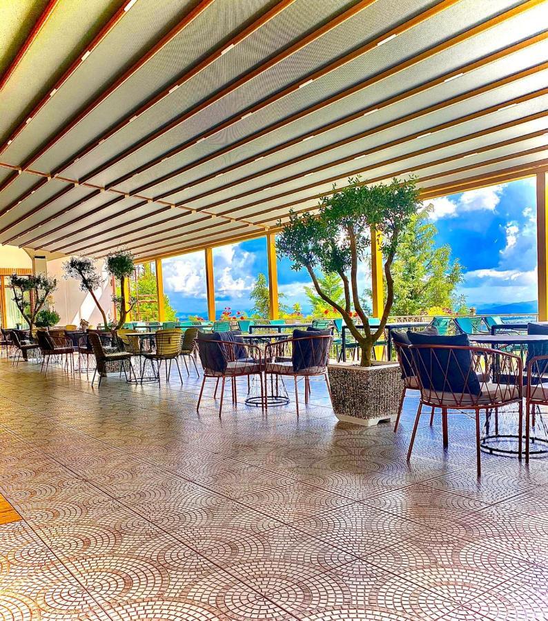 Ardenica Boutique Hotel Lushnje Bagian luar foto