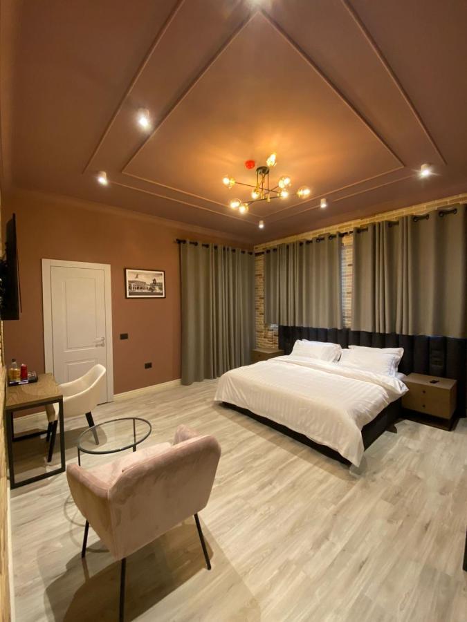 Ardenica Boutique Hotel Lushnje Bagian luar foto