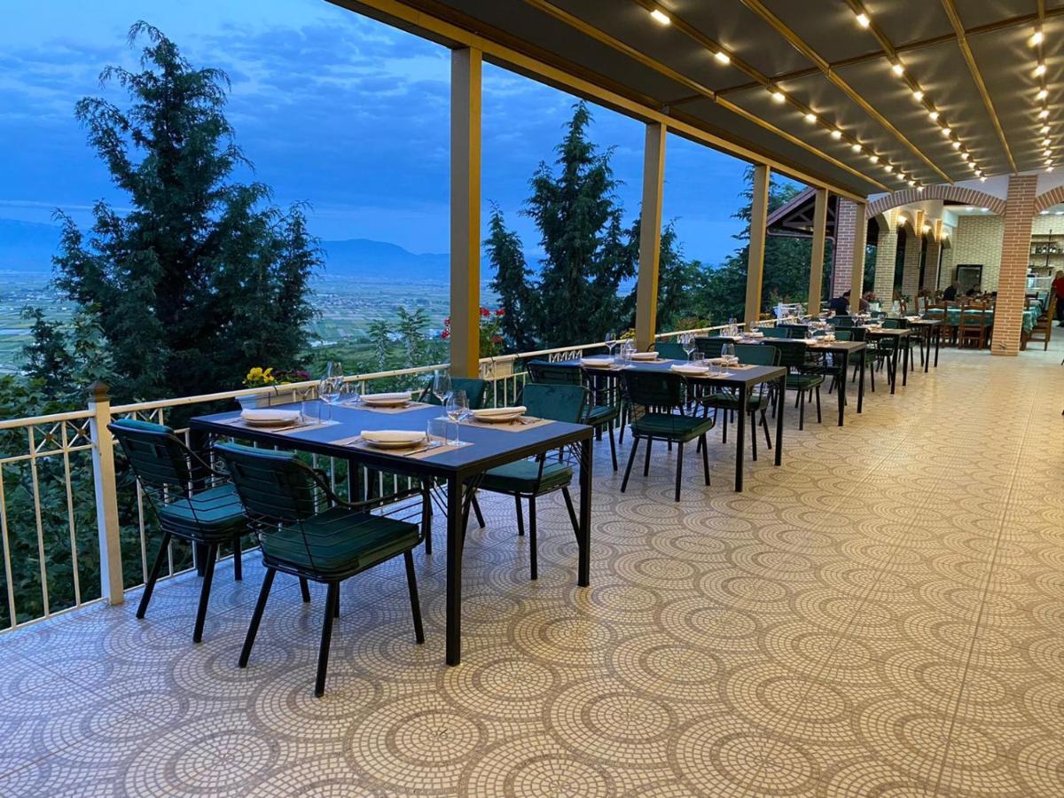 Ardenica Boutique Hotel Lushnje Bagian luar foto