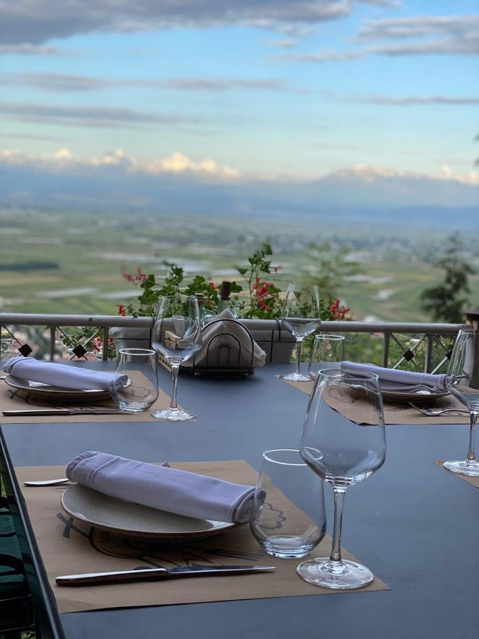 Ardenica Boutique Hotel Lushnje Bagian luar foto