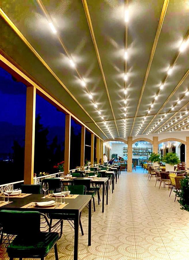 Ardenica Boutique Hotel Lushnje Bagian luar foto